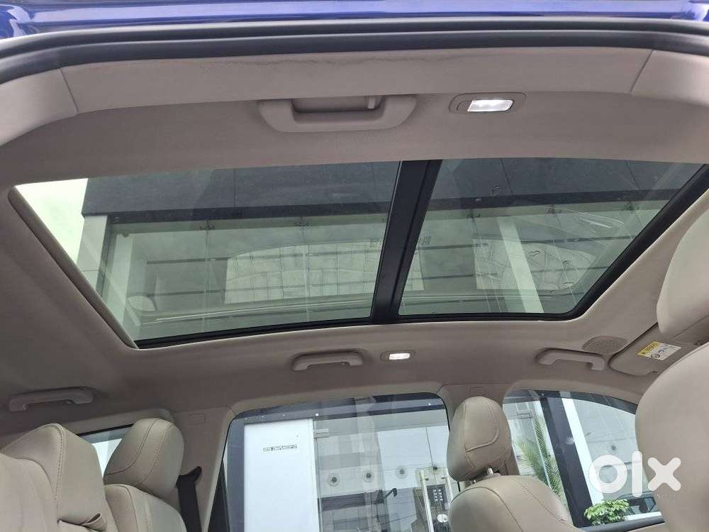 Mahindra Xuv700 2.2 Ax 7 Diesel Mt Luxury Pack Str, 2022, Diesel