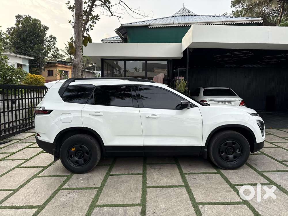 Tata Safari 4x2, 2021, Diesel