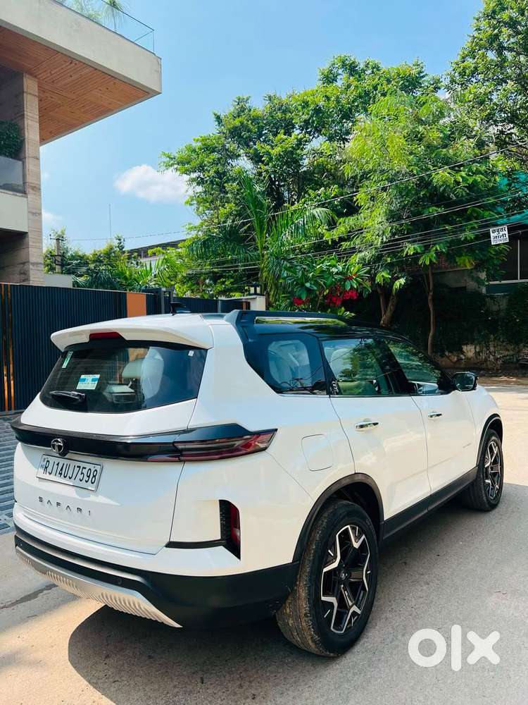 Tata Safari Accomplished Plus Dual Tone, 2023, Diesel