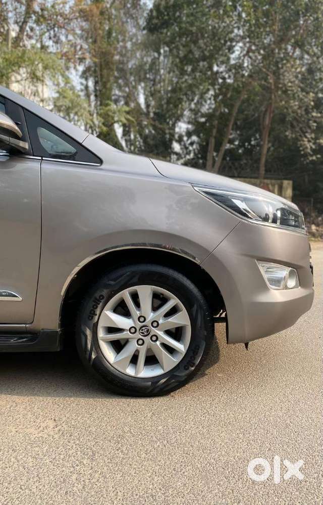 Toyota Innova Crysta 2.4 Vx Mt, 2019, Diesel