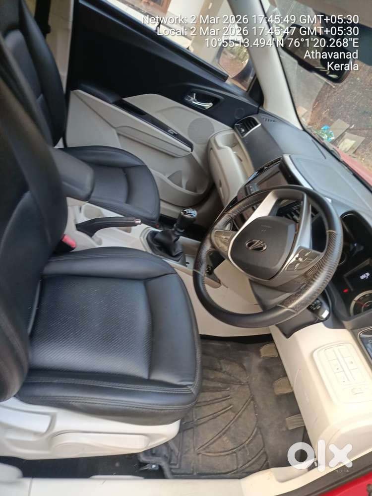 Mahindra Xuv300 W8 Option Dual Tone Diesel, 2019, Diesel