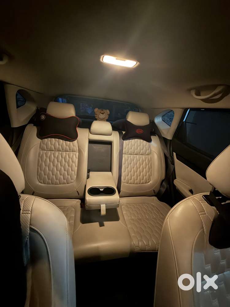 Kia Seltos,htx Ivt,petrol(2020)