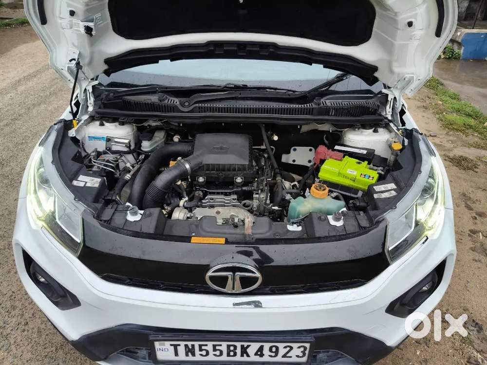 Tata Nexon 1.2 Turbo Xz Petrol 2022, Single Owner, 42000km