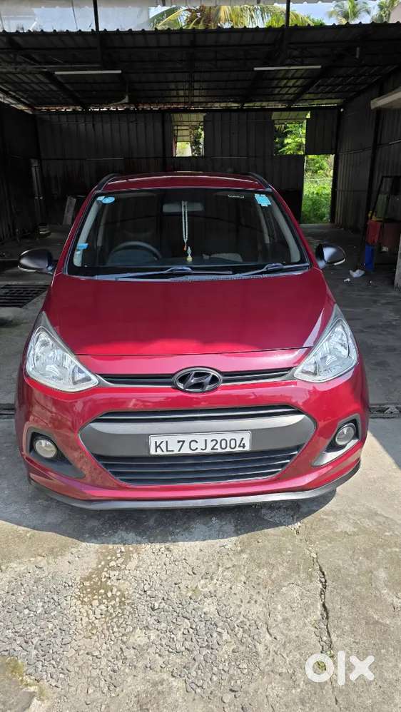 Mint Condition Grand I10 For Sale With Brand New Alloys.