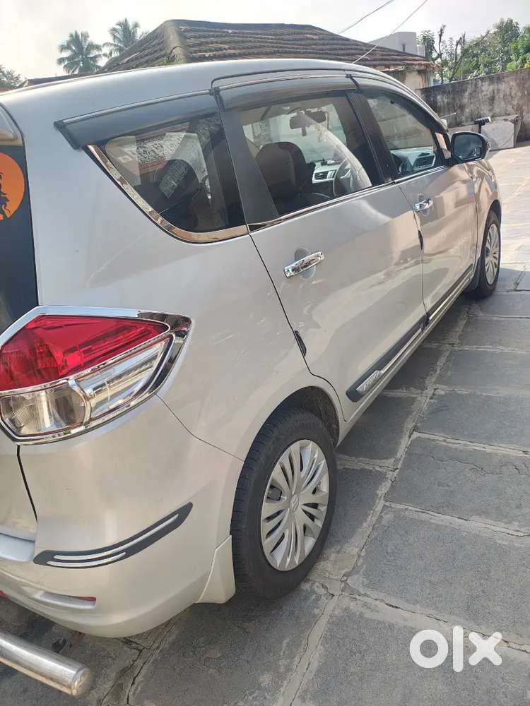 Maruti Suzuki Ertiga 2013