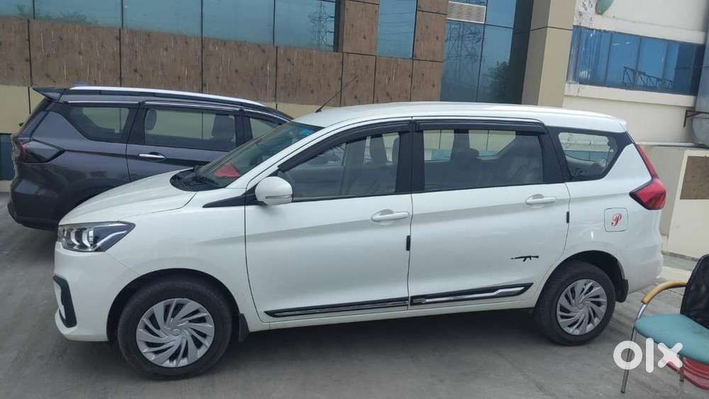 Maruti Suzuki Ertiga 2024 Petrol Well Maintained
