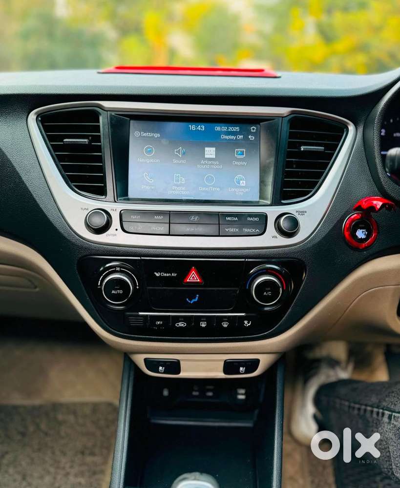 Toyota Innova 2.5 G (diesel) 8 Seater, 2016, Diesel