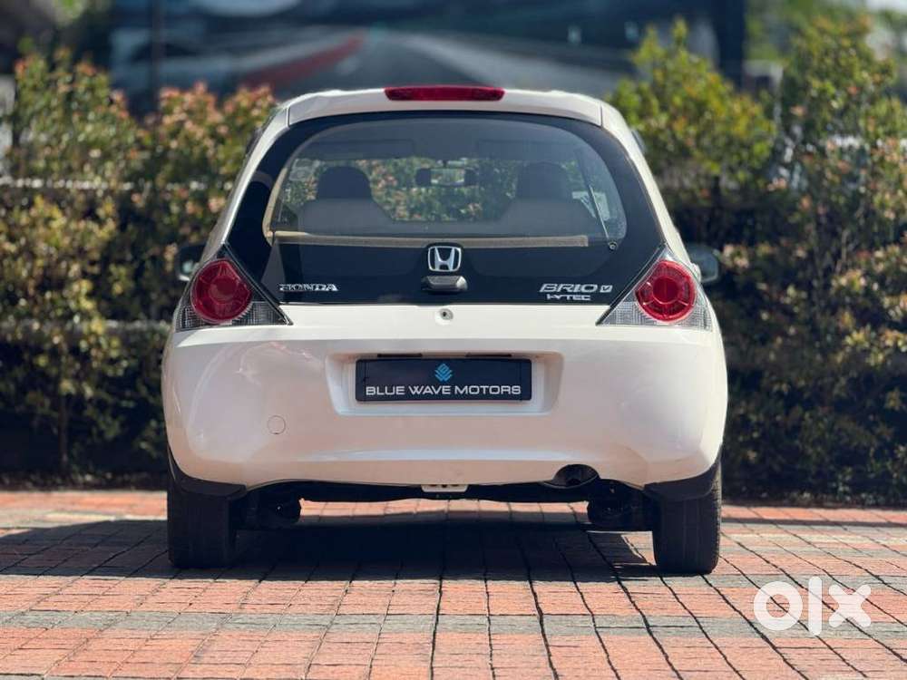 Honda Brio 2011-2013 V Mt, 2012, Petrol