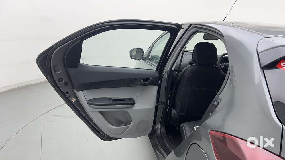 Tata Tiago 1.2 Revotron Xt Cng, 2023, Cng & Hybrids