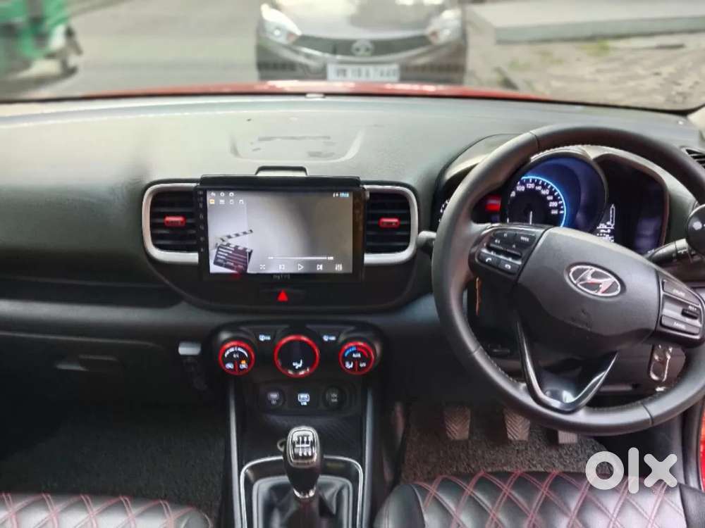 Hyundai Venue Sx Dual Tone Turbo, 2019, Petrol