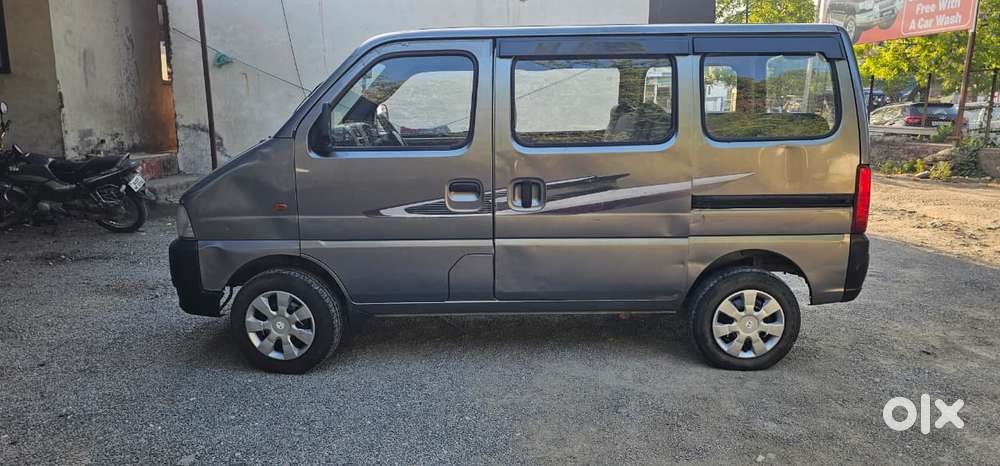Maruti Suzuki Eeco Cng 5 Seater Ac, 2017, Cng & Hybrids