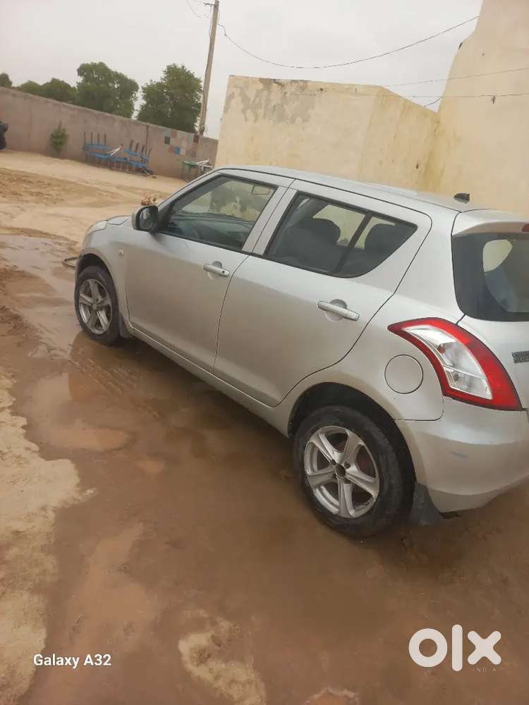 Maruti Suzuki Swift Lxi 2012 Second Owner