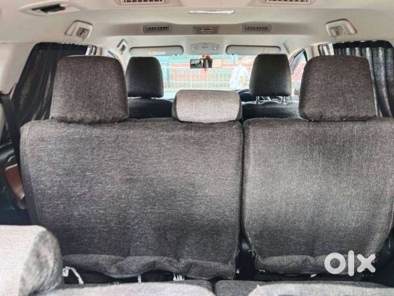 Toyota Innova Crysta 2.4 G Mt 8s, 2022, Diesel