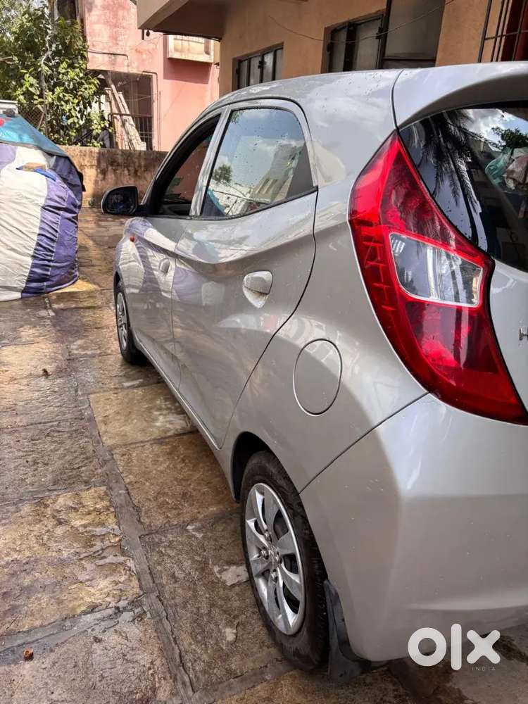 Hyundai Eon 2012 Petrol Well Maintained