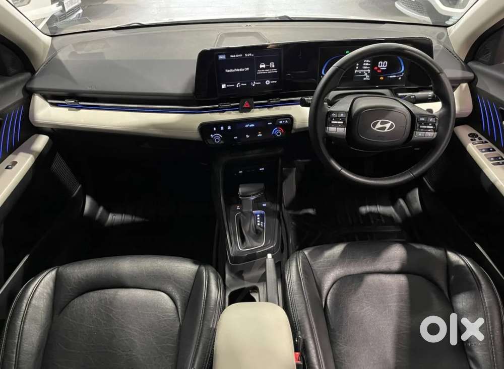 Hyundai Verna 1.5 Sx (o) Vtvt Ivt, 2023, Petrol