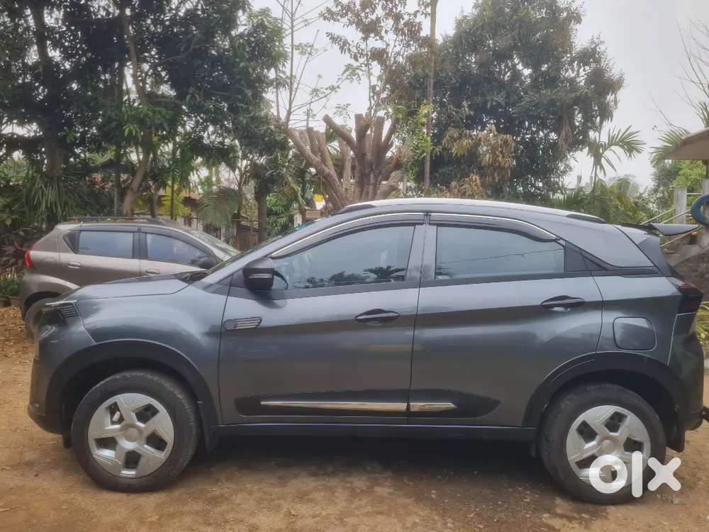 Tata Nexon 2024 Petrol 28753 Km Driven