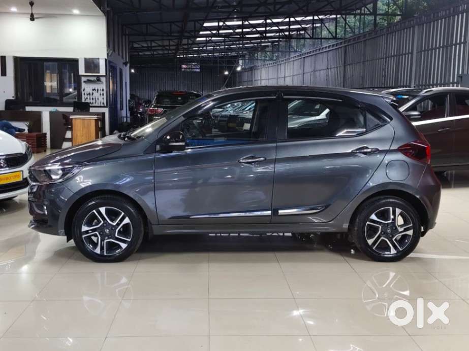 Tata Tiago 1.2 Revotron Xza Plus Amt, 2023, Petrol