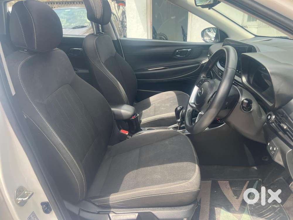 Hyundai New I20 1.2 Asta (o) Ivt, 2022, Petrol