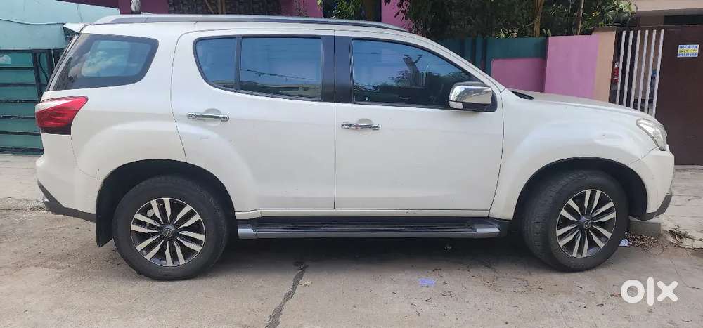 Isuzu Mu-x 2019 Diesel Well Maintained
