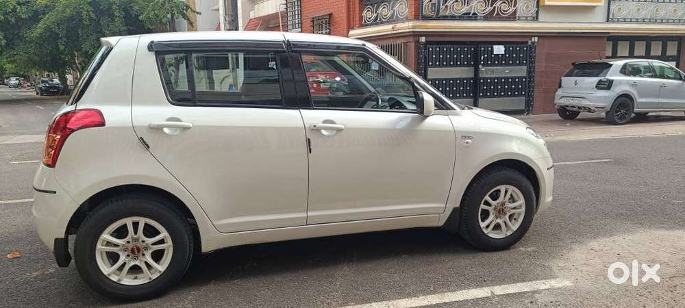Maruti Suzuki Swift Vdi, 2010, Diesel
