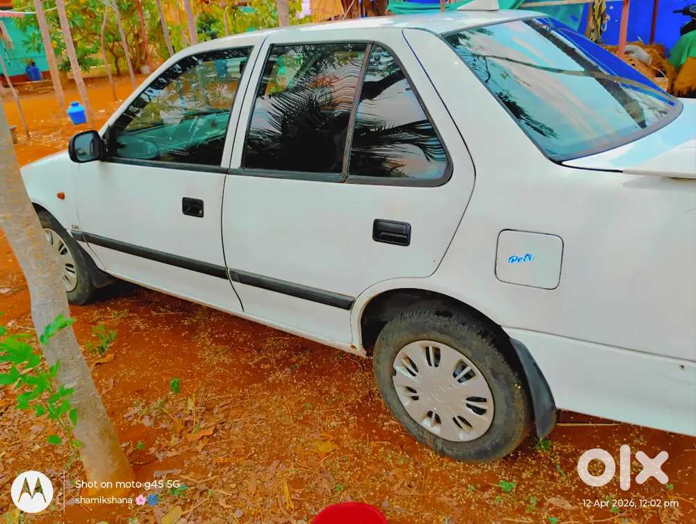 Maruti Suzuki Esteem 2004