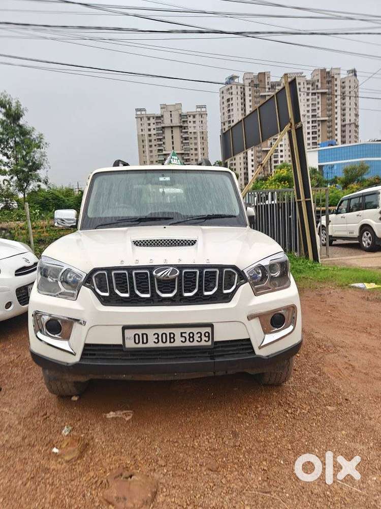 Mahindra Scorpio 2.2 S7 8 Str, 2018, Diesel