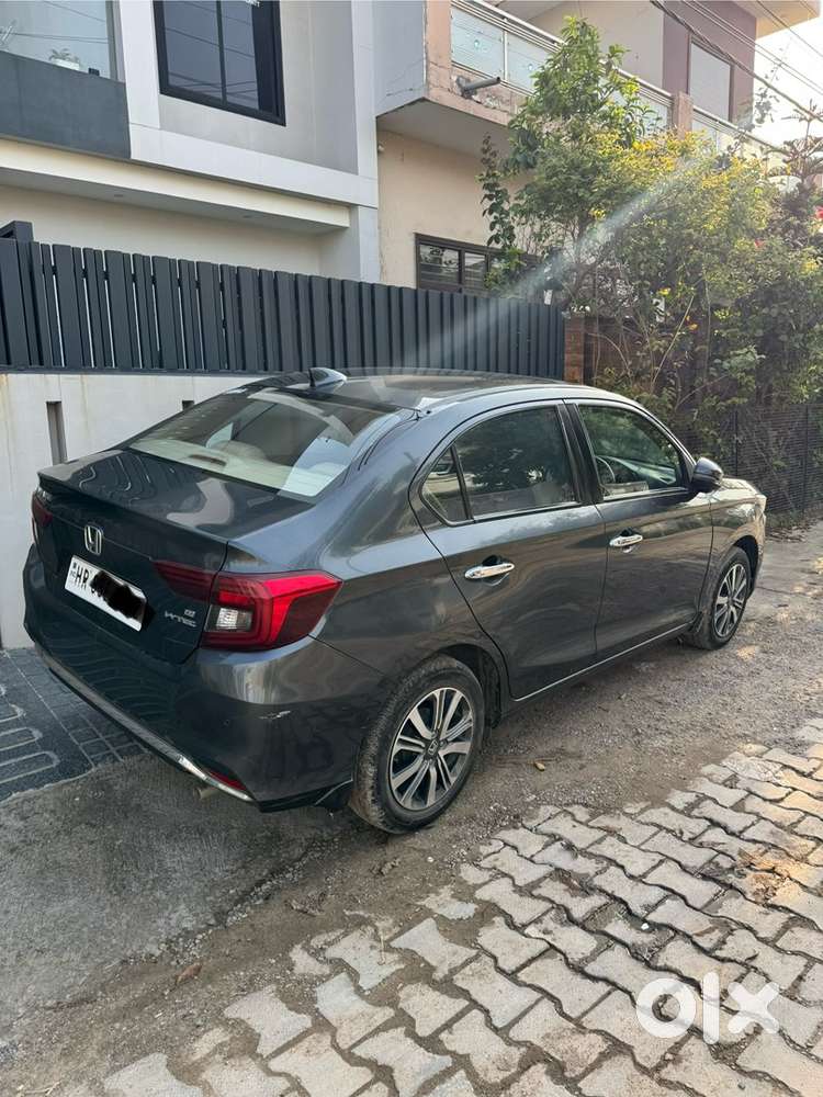 Honda Amaze 2nd Gen 2022 Petrol Automatic Well Maintained
