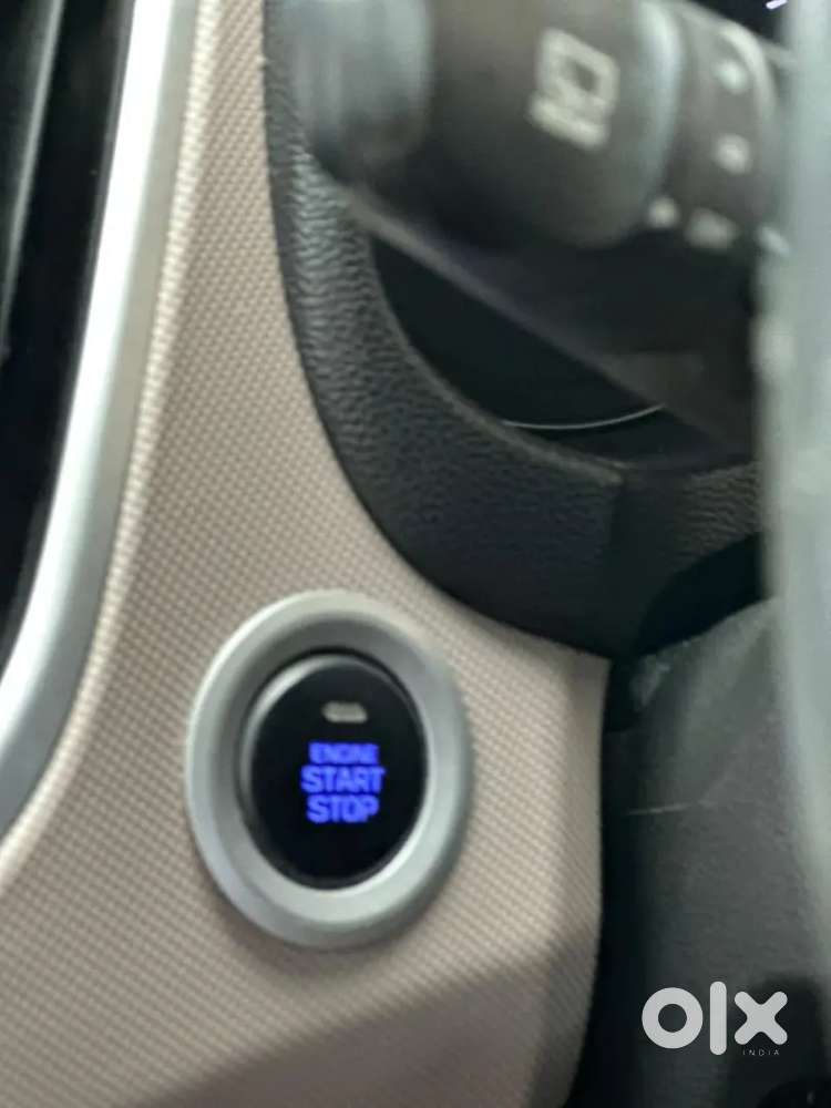 Good Condition First Owner All Docomo Company Lon Available