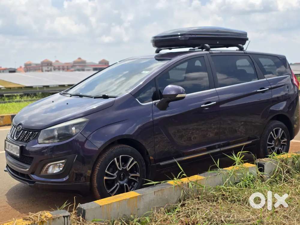 Mahindra Marazzo M8 Diesel
