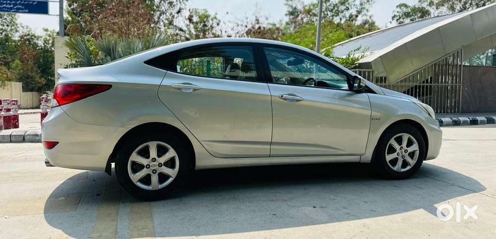 Hyundai Fluidic Verna 1.6 Crdi Sx, 2013, Petrol