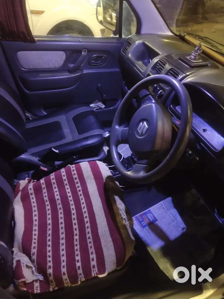 Petrol + Cng 
No Accident