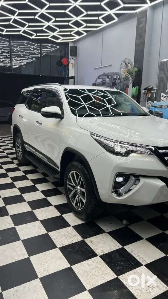 Toyota Fortuner Diesel At 2021