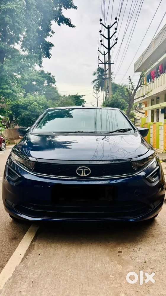 Tata Altroz Xm Plus 2025