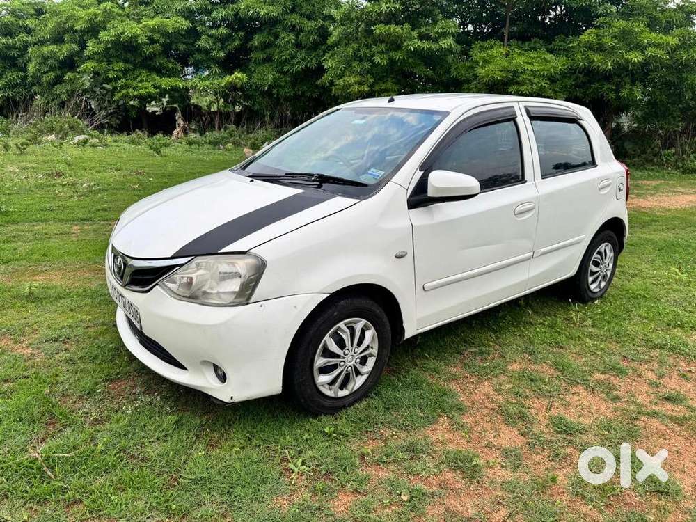 Toyota Etios Liva 2015 Diesel Well Maintained