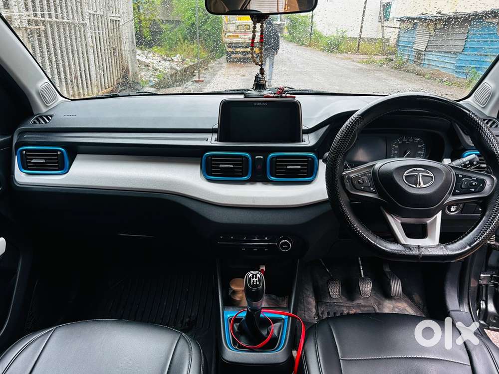 2021 Tata Punch Petrol Manual Dual Tone