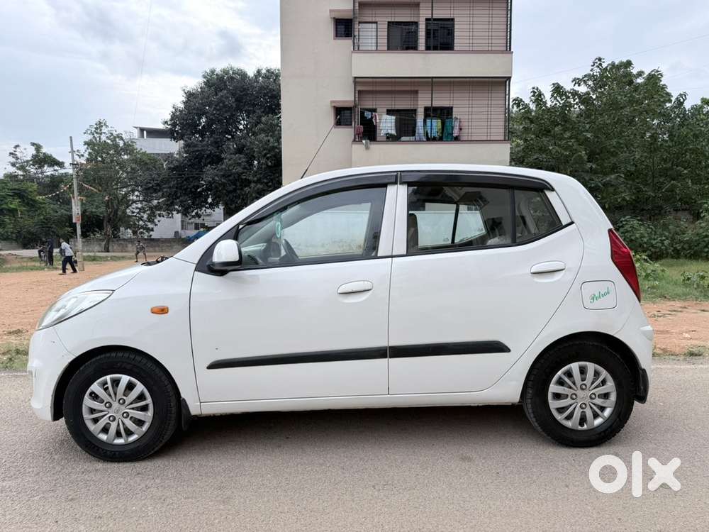 Hyundai I10 2015 Car