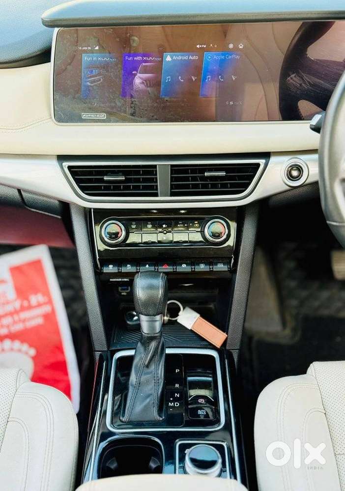 Mahindra Xuv700 2.2 Ax 7 Diesel At Luxury Pack Str, 2023, Diesel