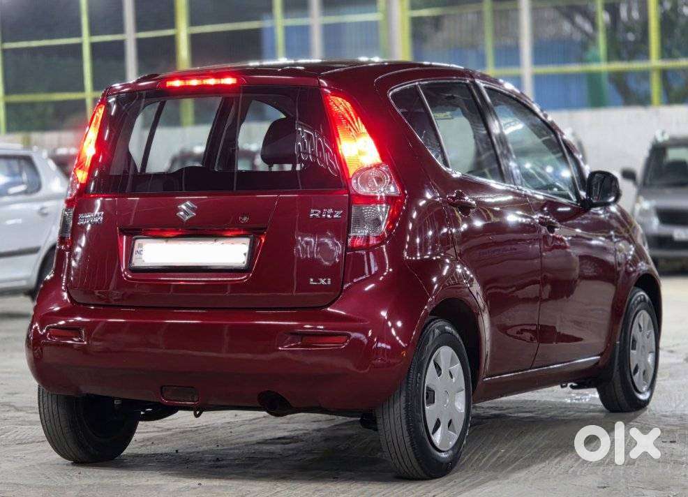 Maruti Suzuki Ritz, 2011, Petrol