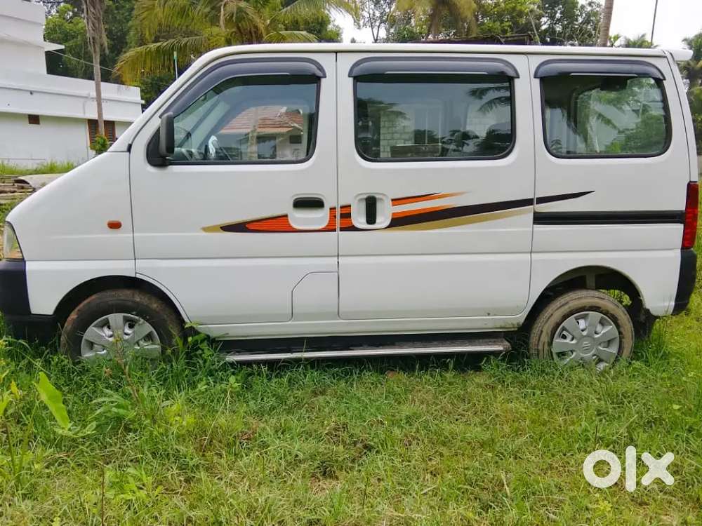Maruti Suzuki Eeco 2022 Petrol 4210 Km Driven
