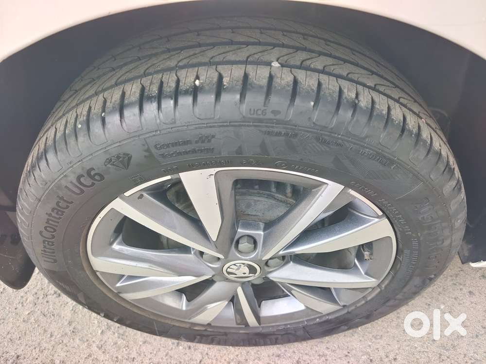 Skoda Slavia 1.5 Tsi Style Dsg, 2022, Petrol