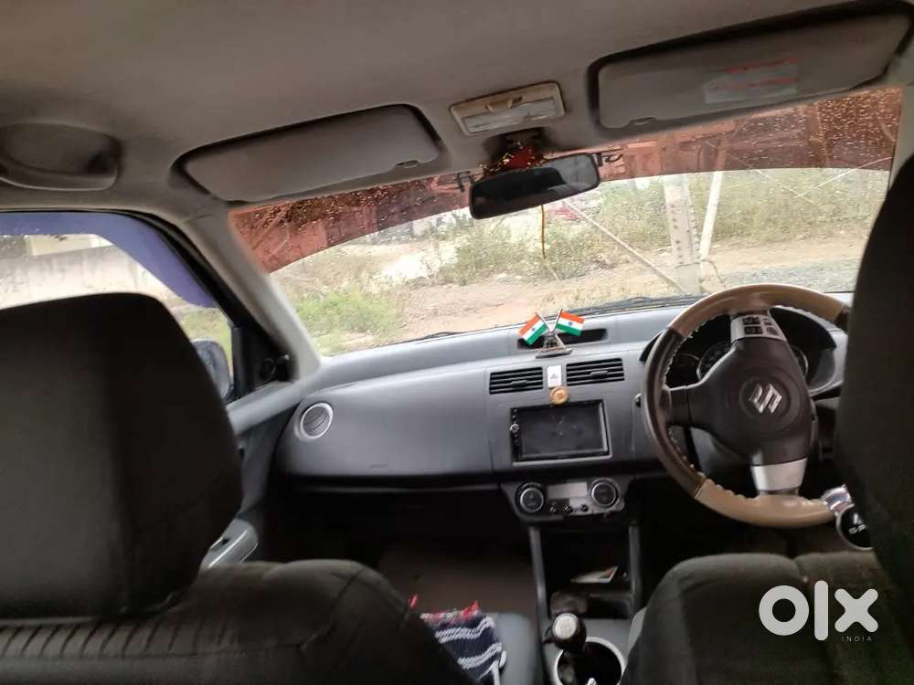 Maruti Suzuki Swift Zxi 2010