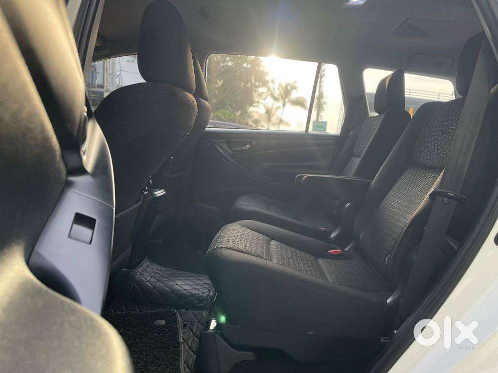 Toyota Innova Crysta 2.8 Gx At, 2018, Diesel