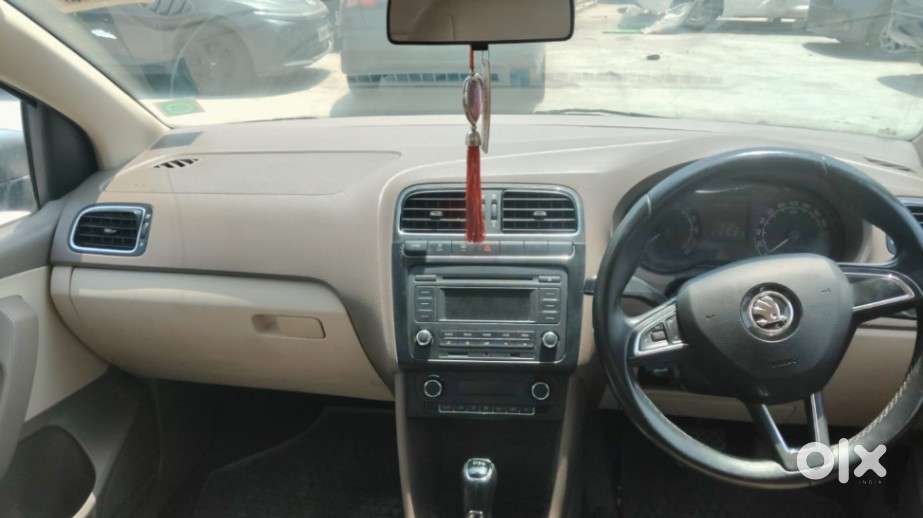 Skoda Rapid 1.5 Tdi At Elegance, 2015, Diesel