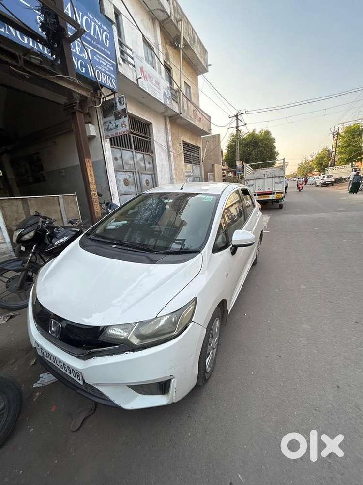 Honda Jazz 2020 Diesel 108500 Km Driven