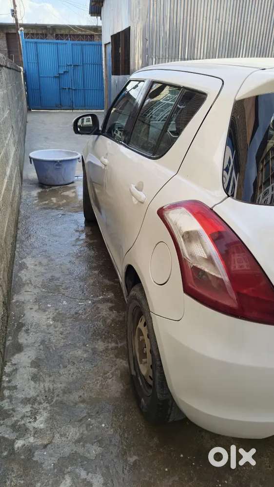 Maruti Suzuki Swift 2016 Diesel 117000 Km Driven