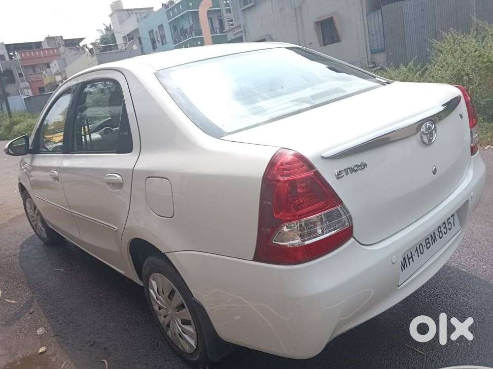 Toyota Etios 2014-2016 V, 2015, Petrol