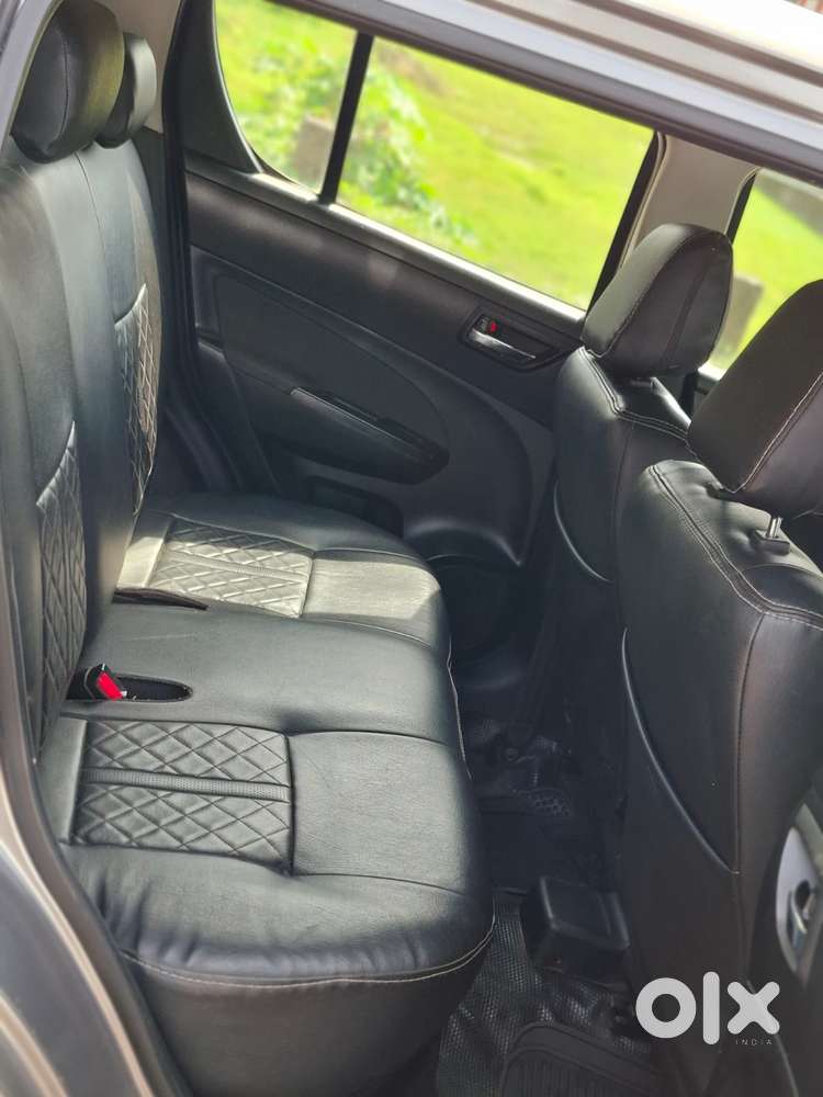 Maruti Suzuki Swift Vxi 1.2 Abs Bs-iv, 2015, Petrol