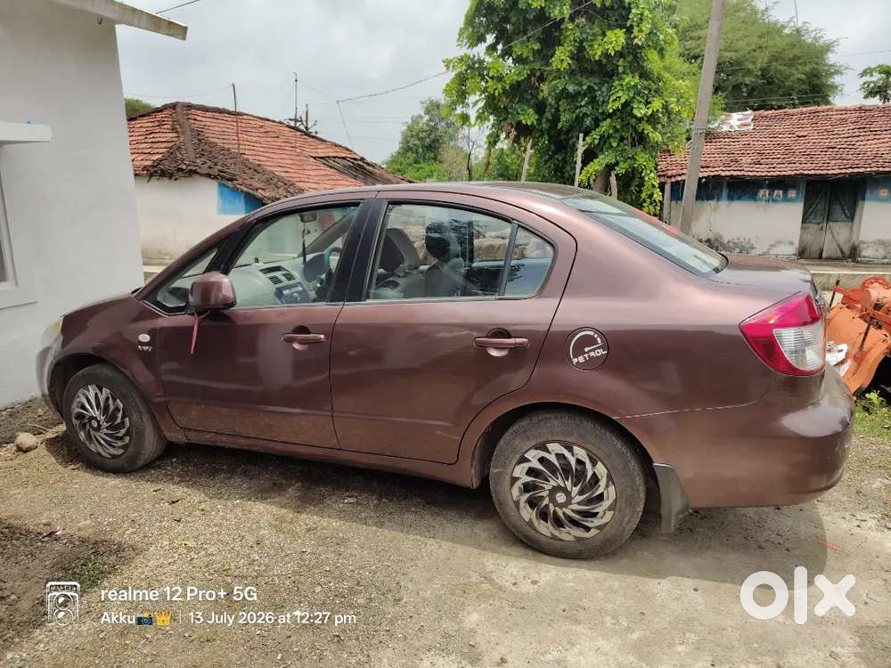Maruti Suzuki Sx4 2011