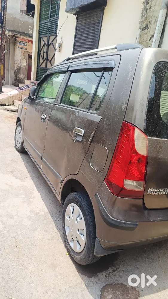 2031 Tak Valid H 4 Tayar New A C Ek Dam Mast Chalu H