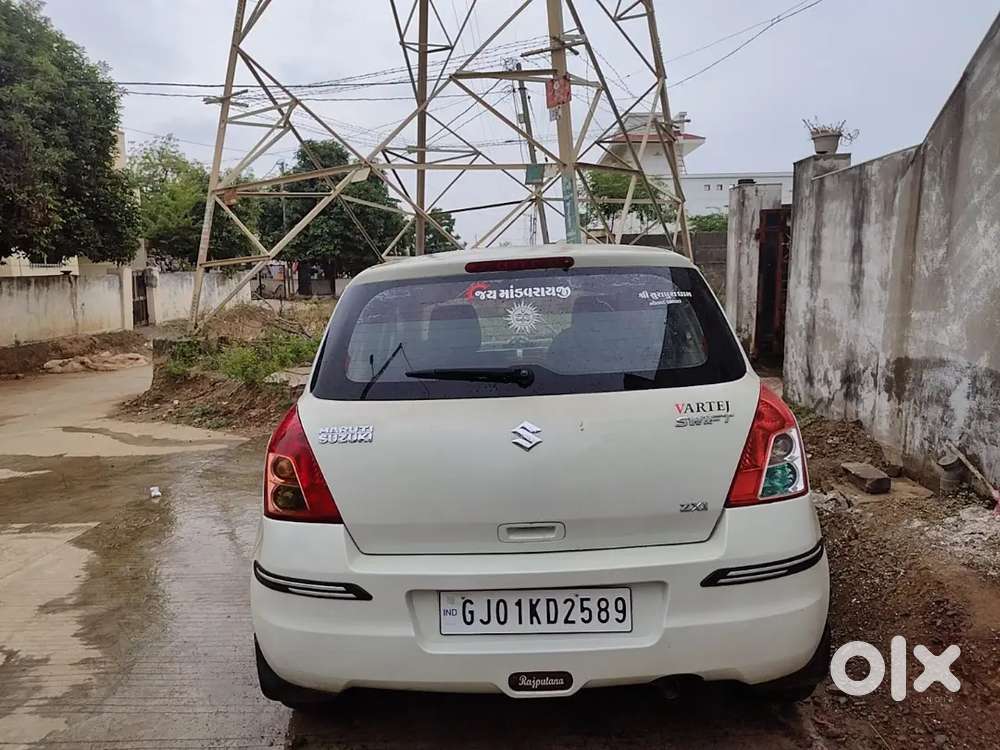 Maruti Suzuki Swift Zxi 2010